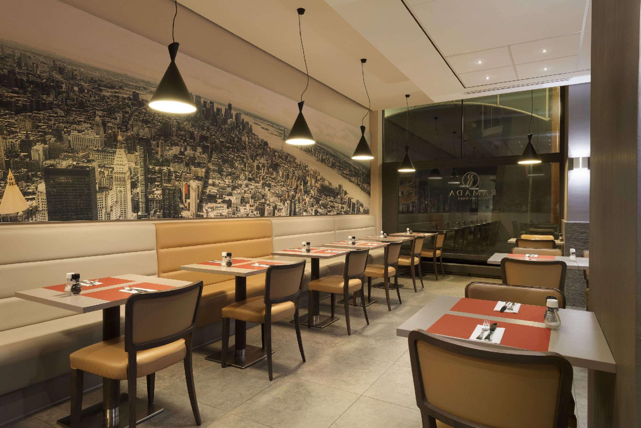 Ramada Scheveningen 3*